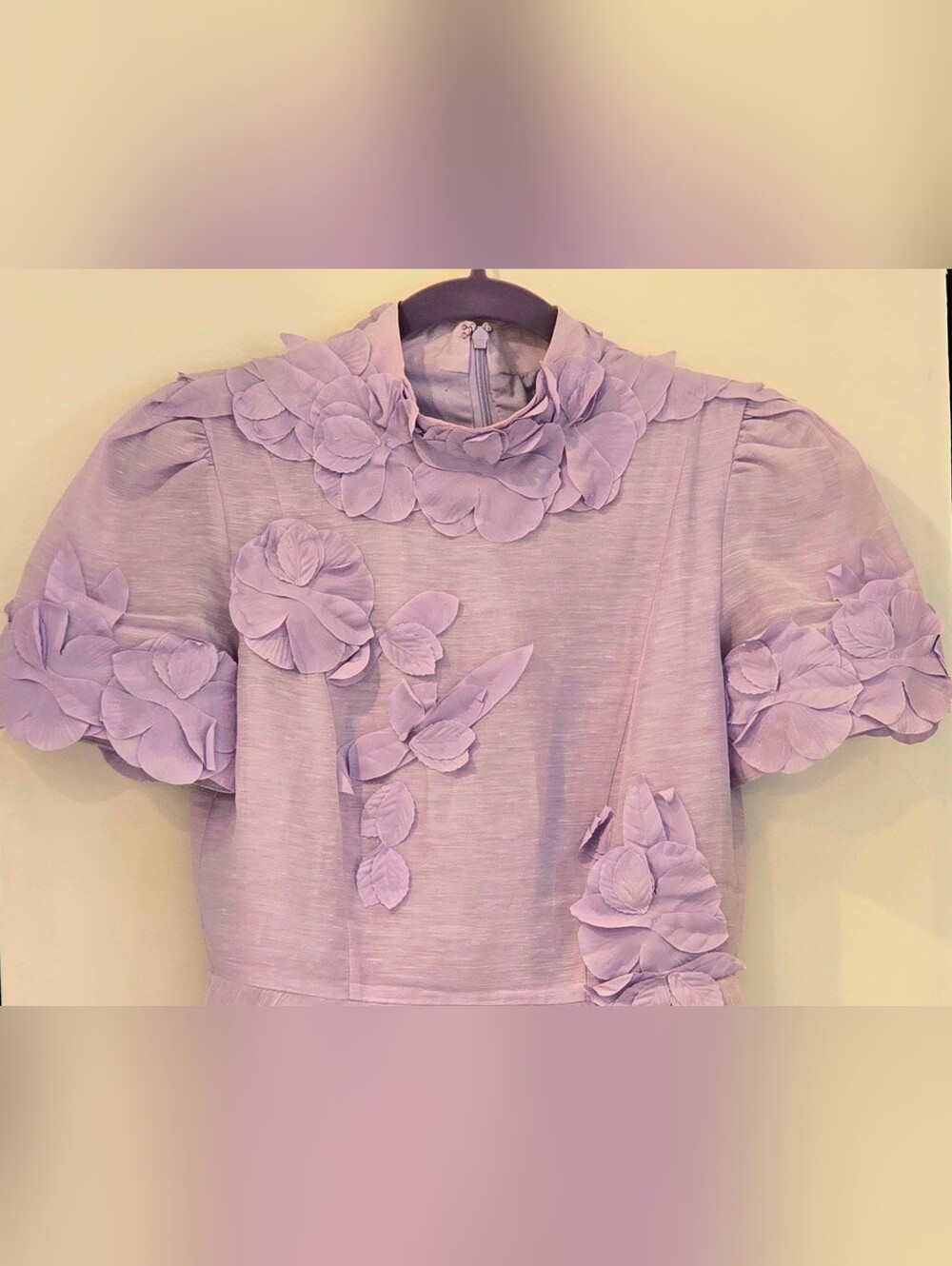 NWT Antonio Melani Lavender 3D Floral Appliqué Puff Sleeve Dress Size 2